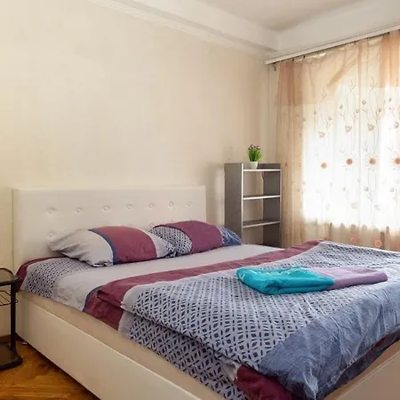 53 Вулиця Данила Щербаківського Apartment Kyiv Exterior photo