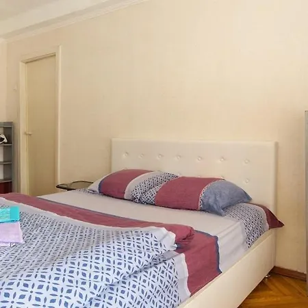 53 Вулиця Данила Щербаківського Apartment Kyiv Exterior photo