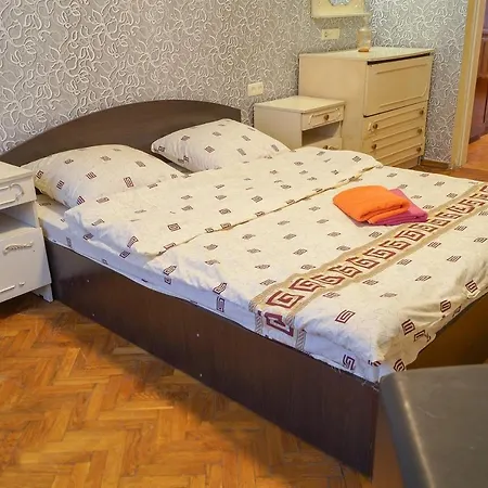 53 Вулиця Данила Щербаківського Apartment Kyiv Exterior photo