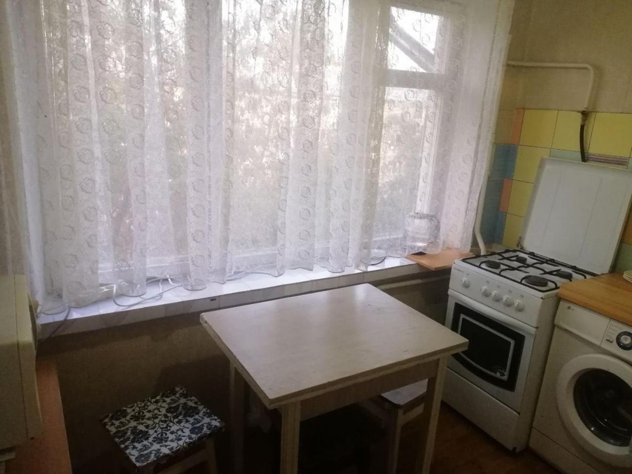 53 вулиця данила щербаківського Apartment Kyiv