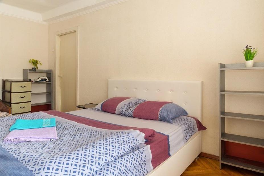 53 вулиця данила щербаківського Apartment