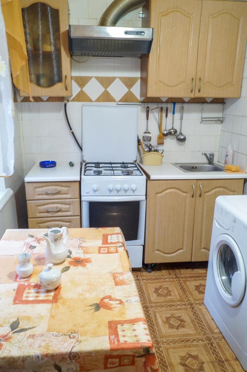53 вулиця данила щербаківського Apartment