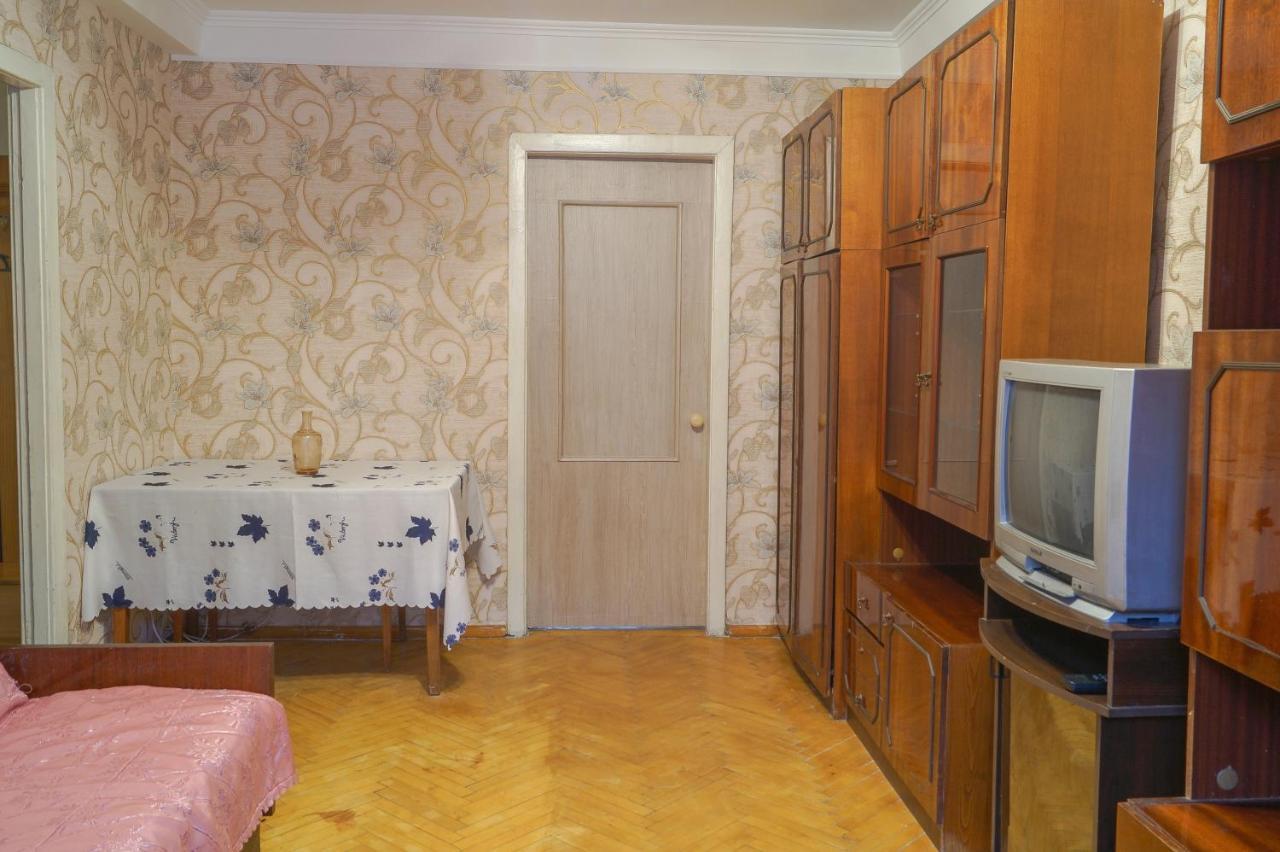 53 вулиця данила щербаківського Apartment